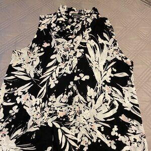 Floral Sleeveless Blouse, sz M